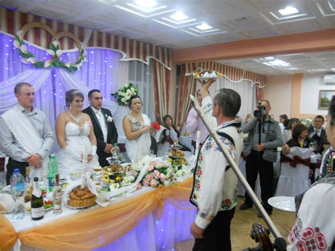 Exploring the Fascinating Moldovan Wedding。